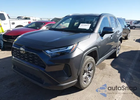 2024 Toyota Rav4 Xle из США, поврежденный, VIN 2T3W1RFV4RW333728